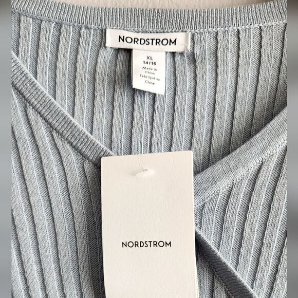 NORDSTROM WOMEN'S PULOVER SIZE XL BLUE COLOR NEW - Picture 3 of 3